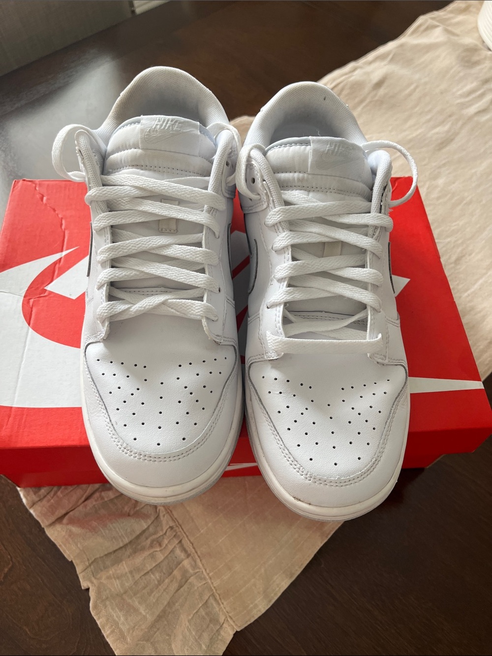 Nike White and Light Gray Low-Top Sneakers - Picture 3 of 8